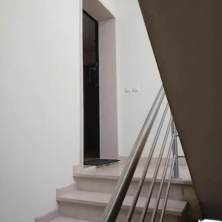 Apartamento - Two Bedroom Daire *
